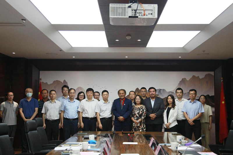 Ambassador of the Solomon Islands to China visits sea-related institutions in Xiamen
